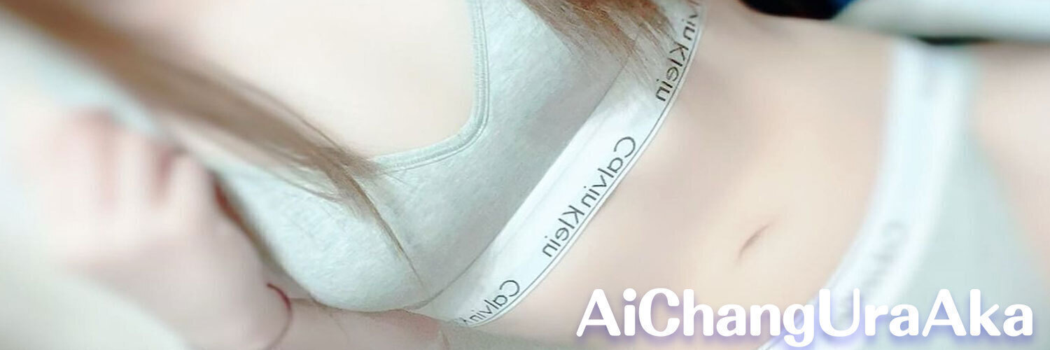 【えっちとっく 並べてみた1】ちっぱい 顔出し 脇 フェチ まずはノックから異常なし❕ トイレの前で踊ってみたよ🚪 (3/3)