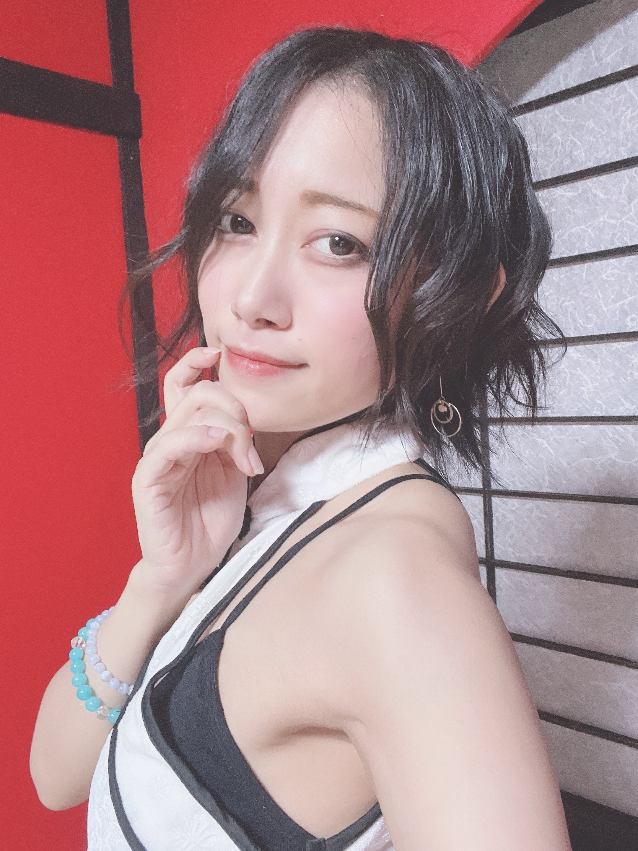 はりねずみのぞきあな (はりねずみ-akira)