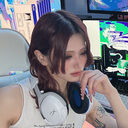 ぬーぶぎゃるりー (noob gal / ぬーぶぎゃる)