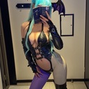 椎果ちゃんの飼育員さん