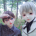 2人に紅茶を与える