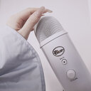 もっと近く来ないの？