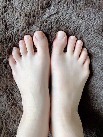 女性の足 女性の足 の投稿一覧 ファンティア Fantia