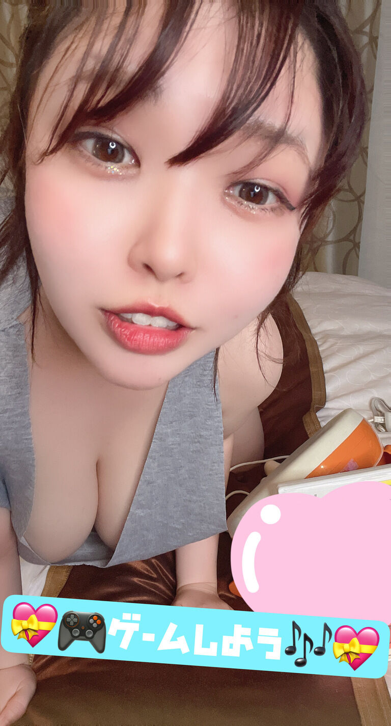 つーちゃんとごろごろゲームしよう❣️🎮(「`>ω<)「🎶💞💞
