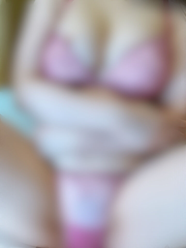 エミは棒で気持ちよく・・❤️