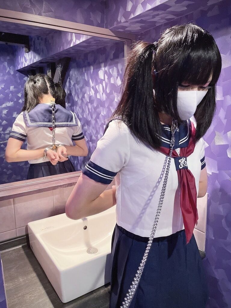 拘束】 鉄枷拘束① - さいはてのRさんファンクラブ (さいはてのRさん)の投稿｜ファンティア[Fantia]