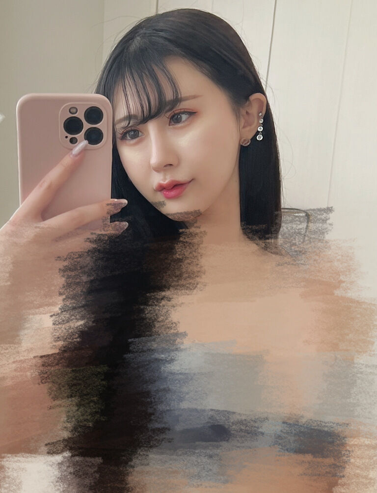 えち自撮りも撮るしひとりでえちもした、笑