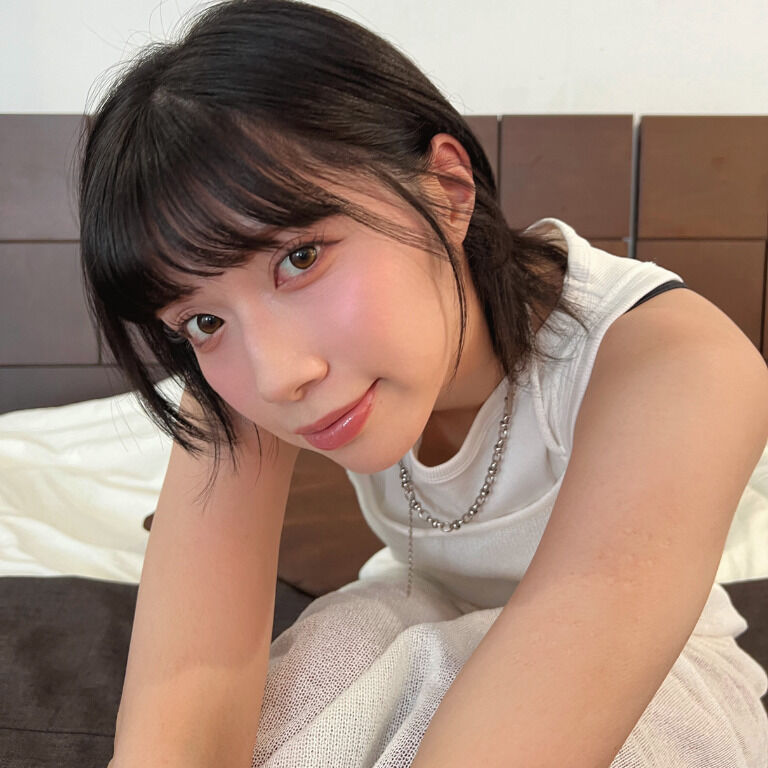 【プラン限定動画🌻】私服ワンピオフショット動画 (1/3)