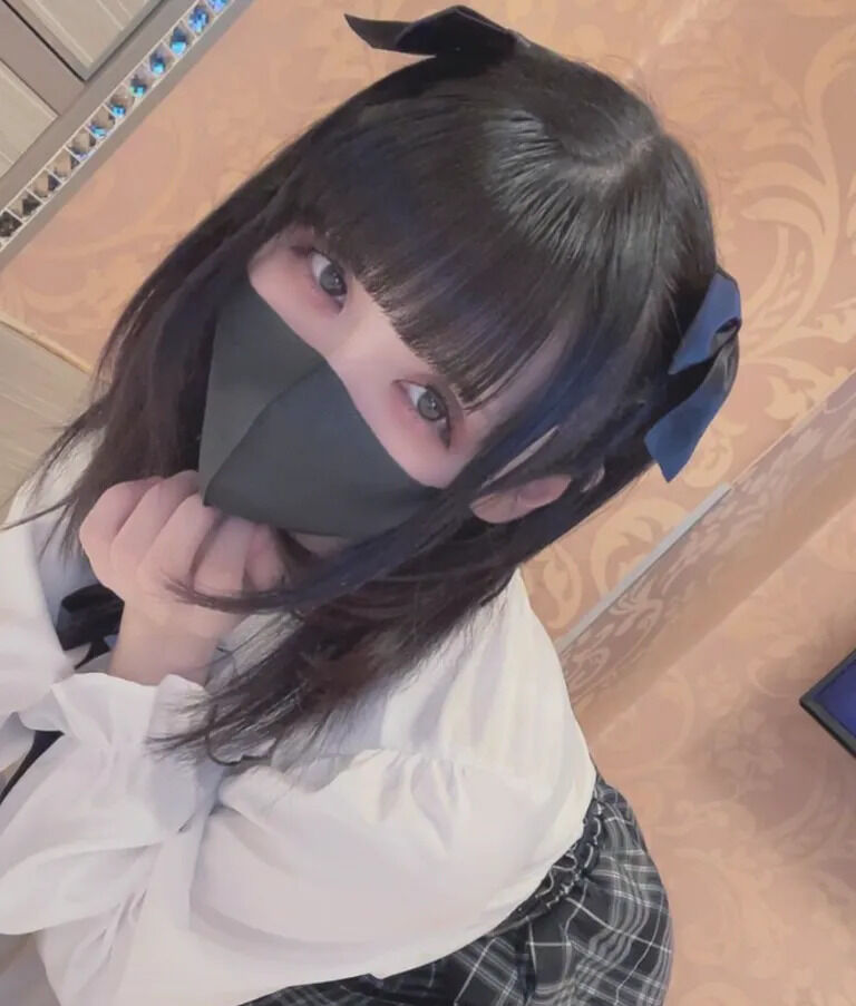 ドS美女のおしっこ飲みたい??