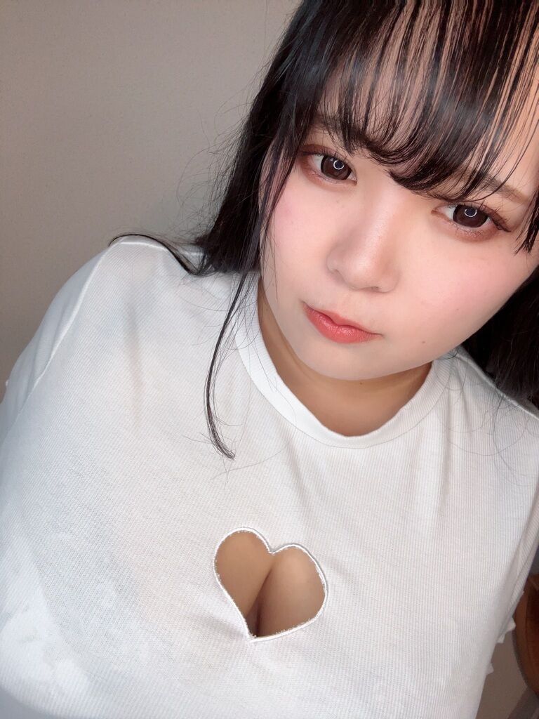 ♡の穴には何があるかな〜