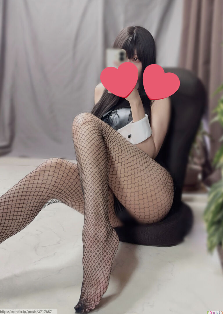 🐰💕 (1/3)