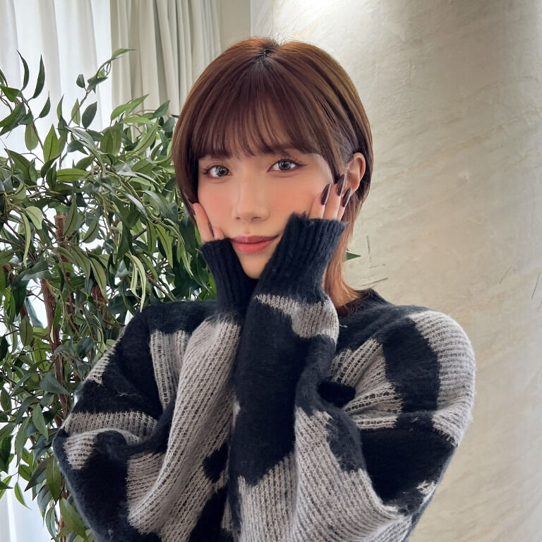 【プラン限定動画📣】私服写真オフショット動画 (1/3)