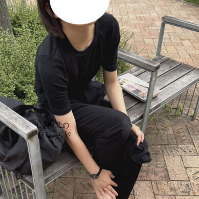 【新作】👧『脱がすんですねw』19歳女子大生さんにその場で靴下を脱いでもらい、足元を撮影させていただきました。【お顔ぼかし無し】