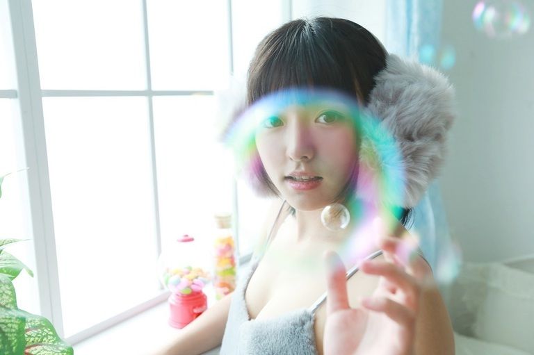 葉月つばさROM写真集『秘密を巡る体温』
