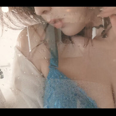 【Movie】Moist 