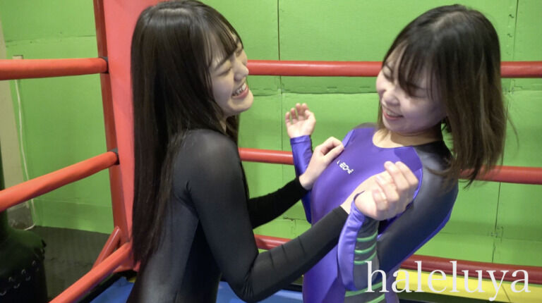 人気モデルの水ト麻衣奈×嶺生まや 脇くすぐりチャレンジファイト★