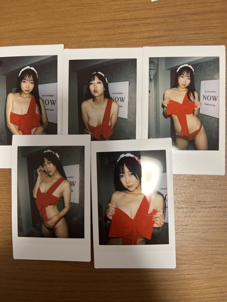 ファンティア限定チェキ