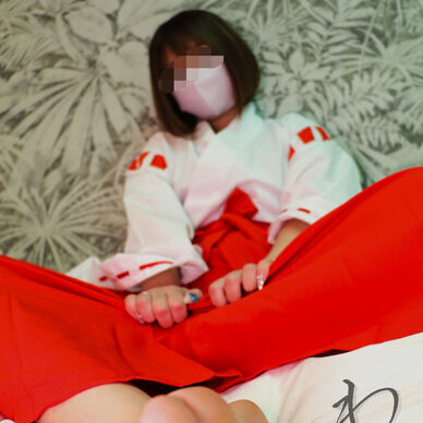 【写真集】とあるくすぐり嫌いな巫女さんの足裏写真集