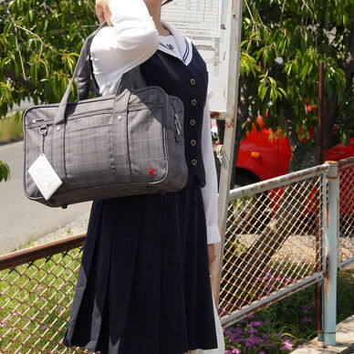 「ジェネリック女子学生™」プロジェクト 岡山高校編