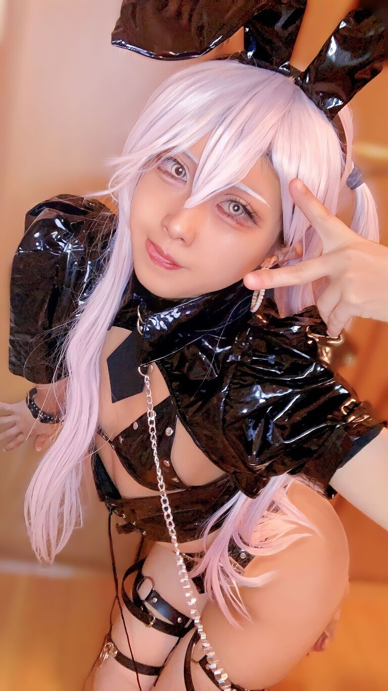 バニー動画🐰𓈒𓂂𓏸🤍