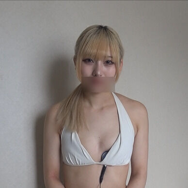 18歳　あんなさんの心音（水着Ver）Vol.1