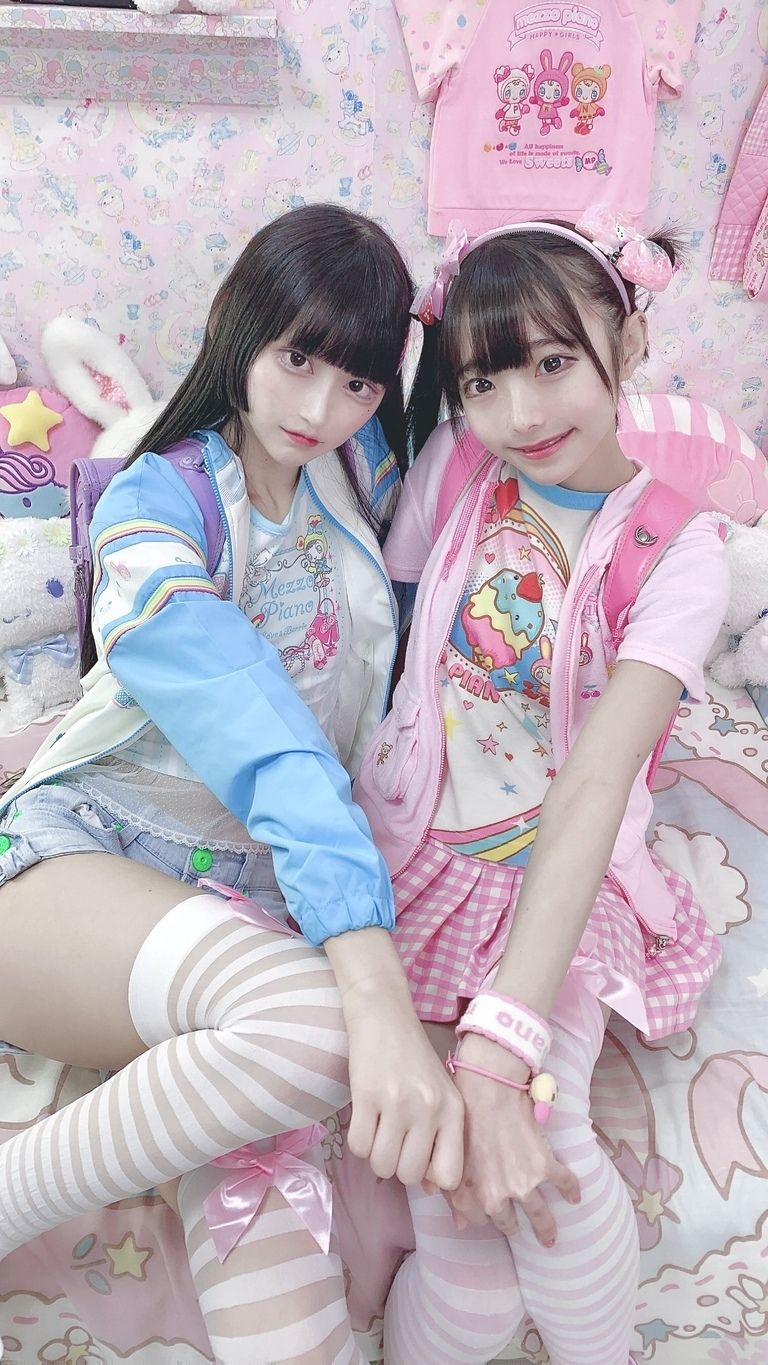 かみ×ひな女児服ワンコインROM(自撮りはひな)