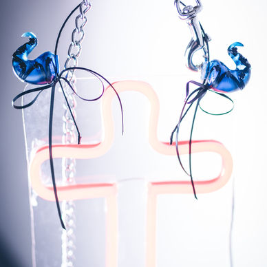 黒十字編み上げリボン（青）