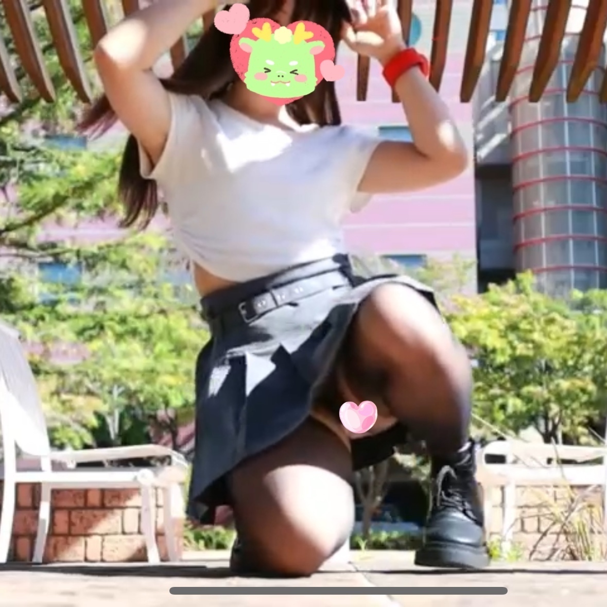 踊ってみた　パンチラ 