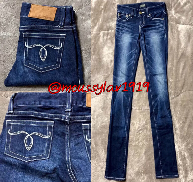最近出かける時はこのスキニー😊👖超お気に入りジーンズ❤️✨