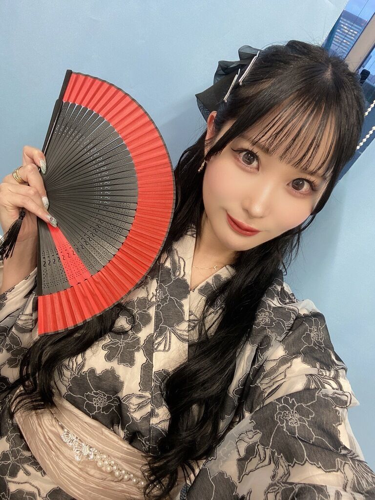特別直筆年賀状&お正月チェキ付き《数量限定》