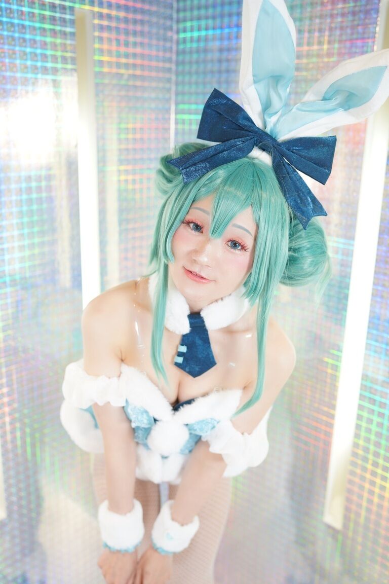 お年玉交換企画 白バニーミクちゃん