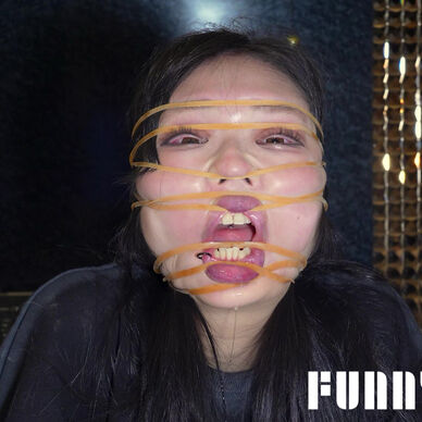 FUNNY FACE 07