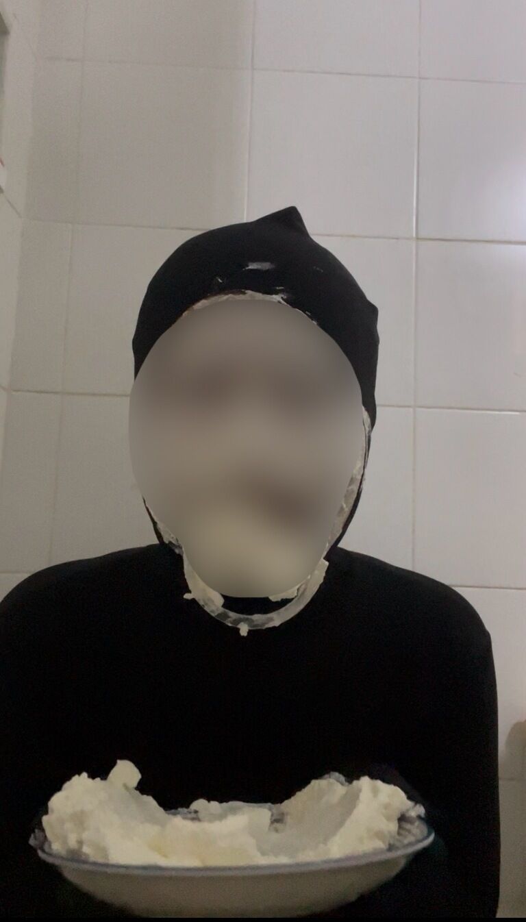 全身タイツ　パイ投げ　開口器