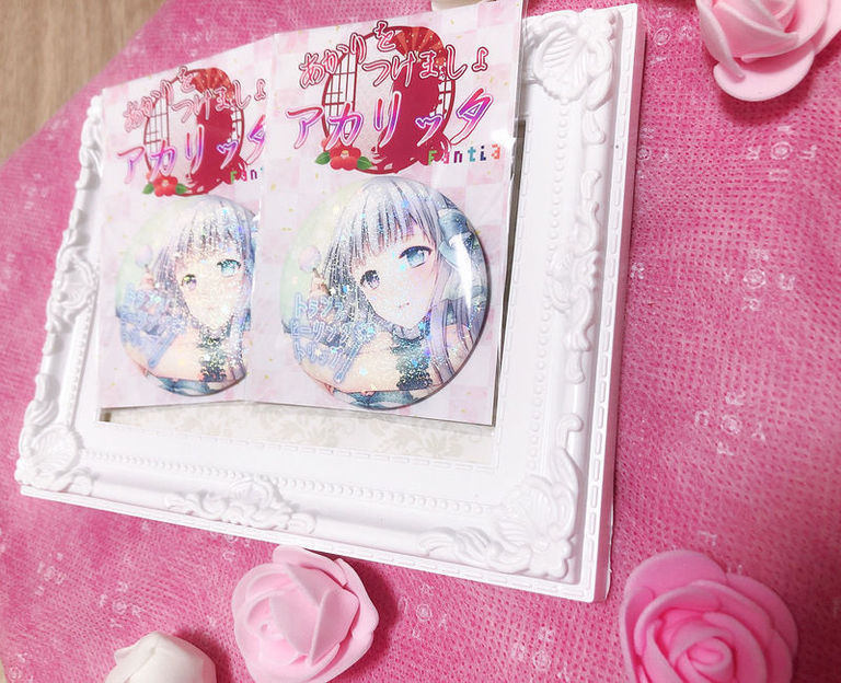 アリシアちゃんホログラム缶バッジ(送料込み)