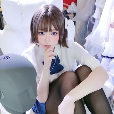 【ASMR動画】甘い制服の秘密時間~顔出しあり