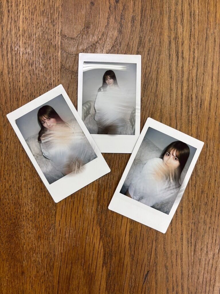 山下凛「彼シャツチェキ」メッセージ＆サイン付き