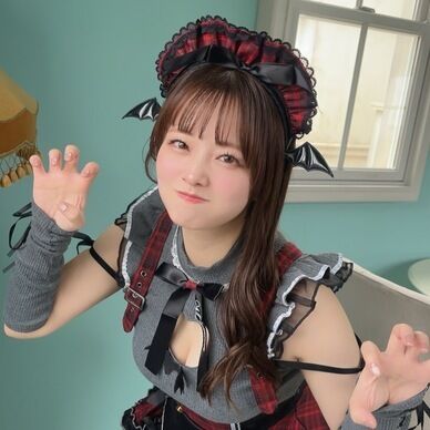 ハロウィンサキュバスメイドちゃん😈🕸🎃