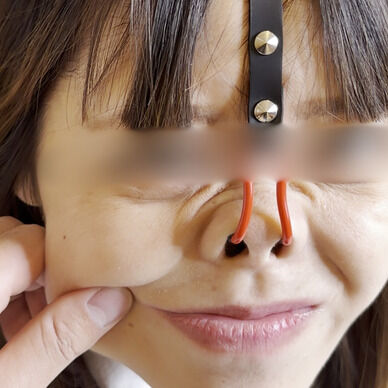 まゆさんに顔責め