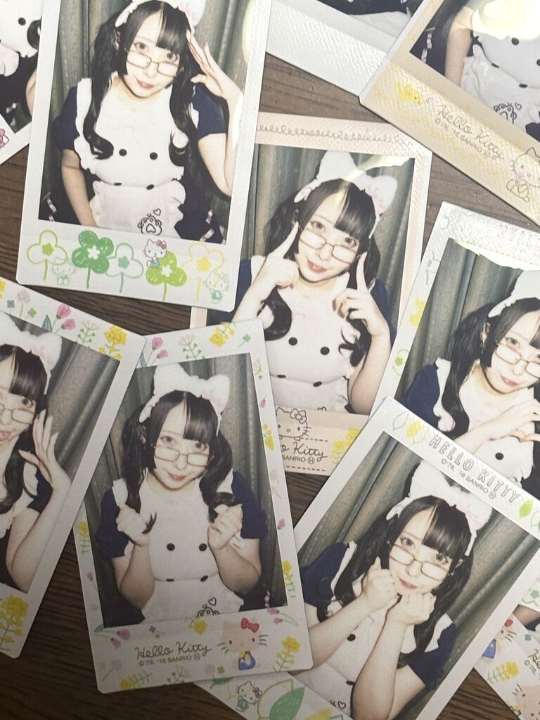 萌えにゃん😽眼鏡猫耳メイドチェキ❤︎ 