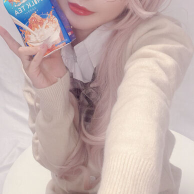 ギャルコヤンスカヤしっぽふりふり
