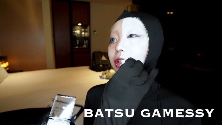 BATSU GAMESSY VERSUS
