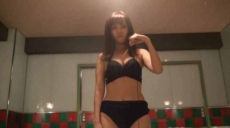 25歳　りささんの心音集（水着Ver）Vol.1