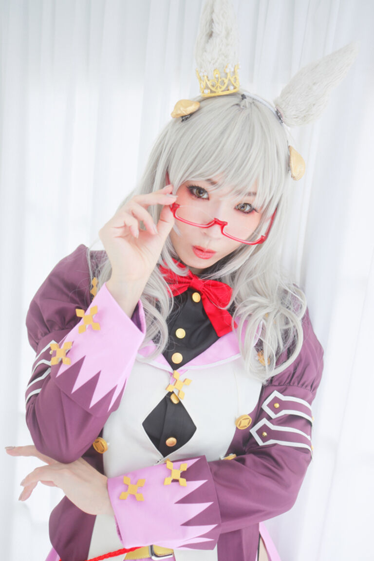 「ビワハヤヒデは今日は1日のんびりしたい」コスプレROM