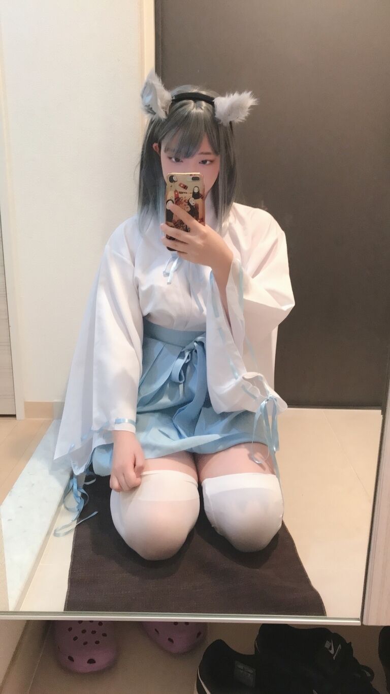 けもみみ巫女さん🤍🐺)ミニバージョン