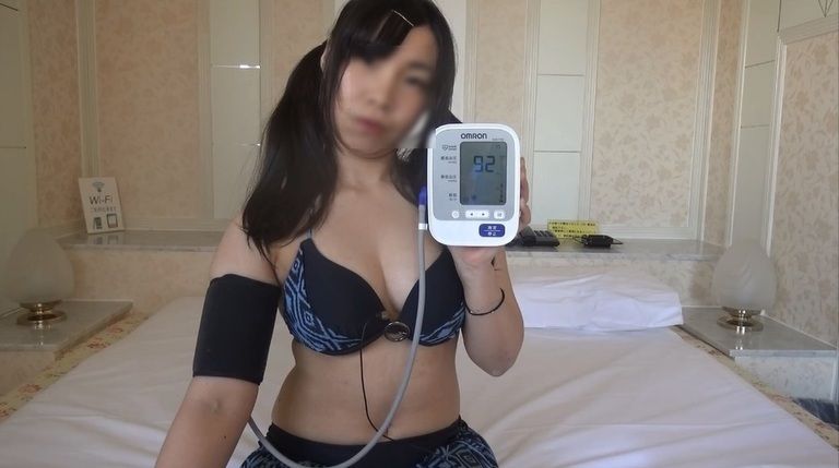 22歳　桃華さんの心音集（水着Ver）Vol.3