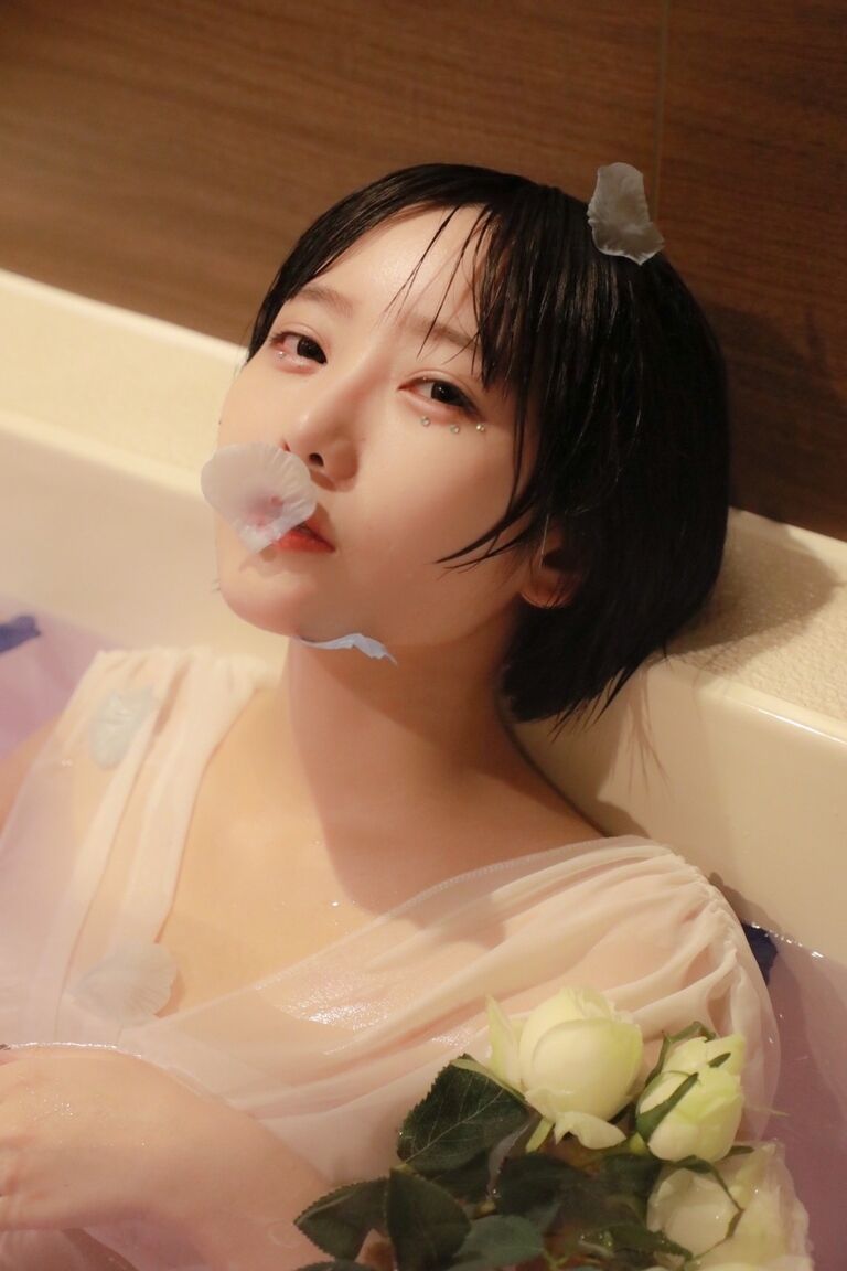 白釈迦遺 自作写真集 ③OFURO ④OTONA
