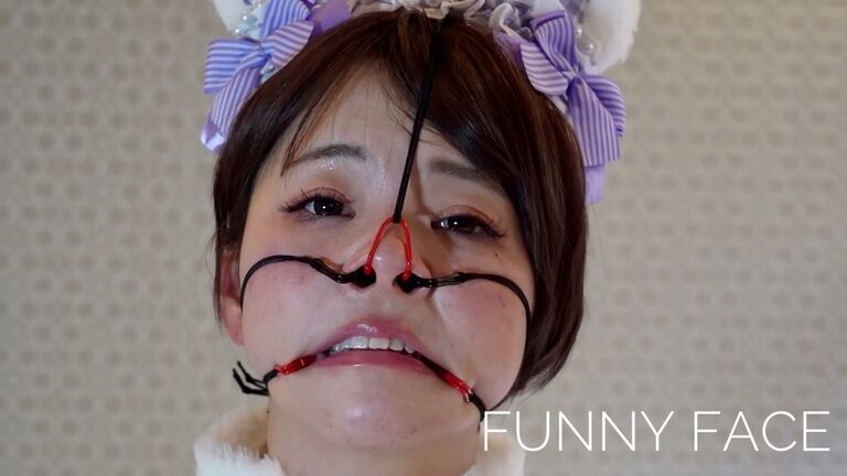 FUNNY FACE 02