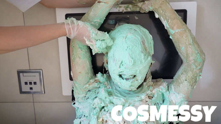COSMESSY 02