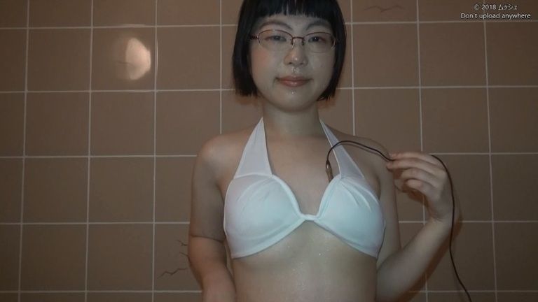 20代 比奈見すみれさんの心音(水着Ver)Vol.10