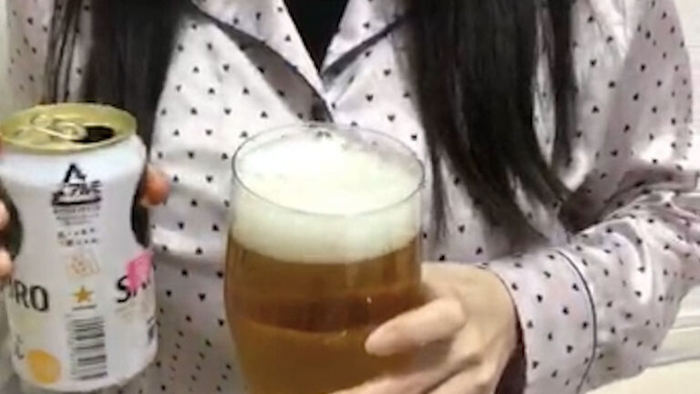 【実写】えちえち飲み生配信(ノーパンw)🍺ノーカット版🎥💗 [全50分]